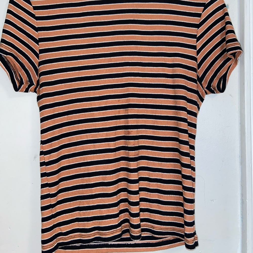 striped top - Picture 2 of 3